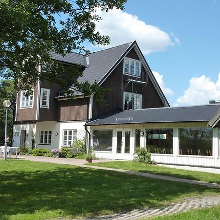 Hotell Sjoevillan Upplands-Väsby Eksteriør billede