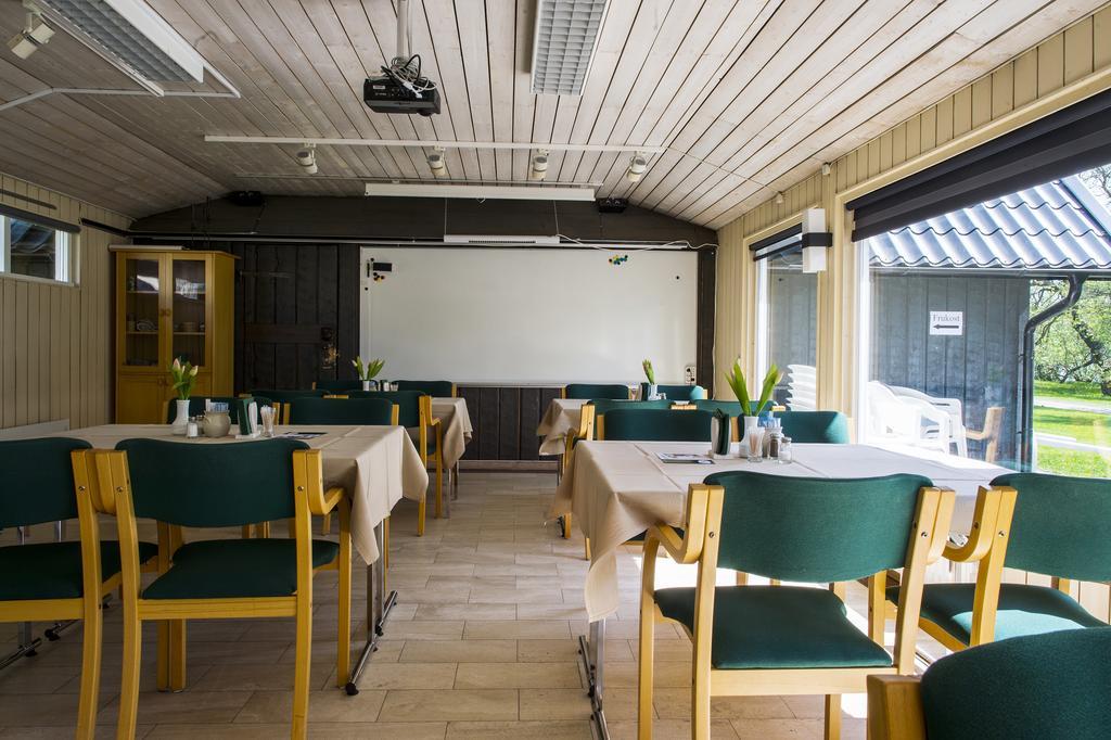 Hotell Sjoevillan Upplands-Väsby Eksteriør billede