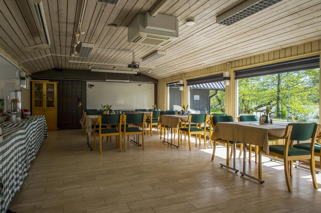 Hotell Sjoevillan Upplands-Väsby Eksteriør billede