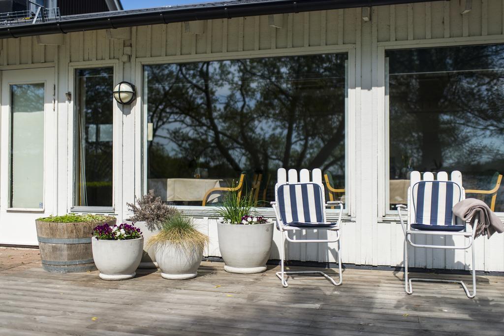 Hotell Sjoevillan Upplands-Väsby Eksteriør billede