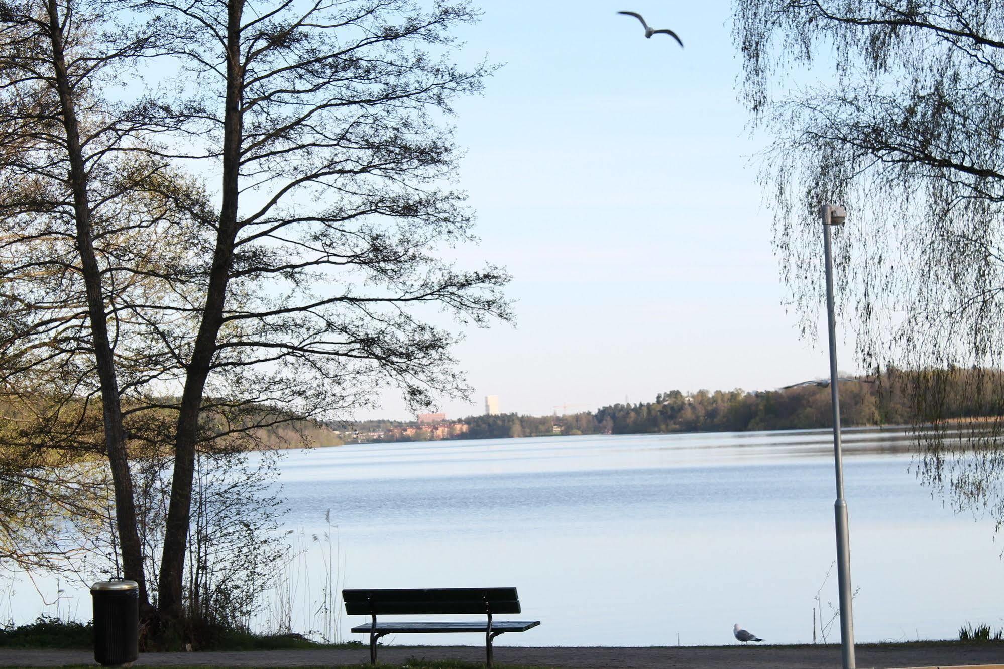 Hotell Sjoevillan Upplands-Väsby Eksteriør billede